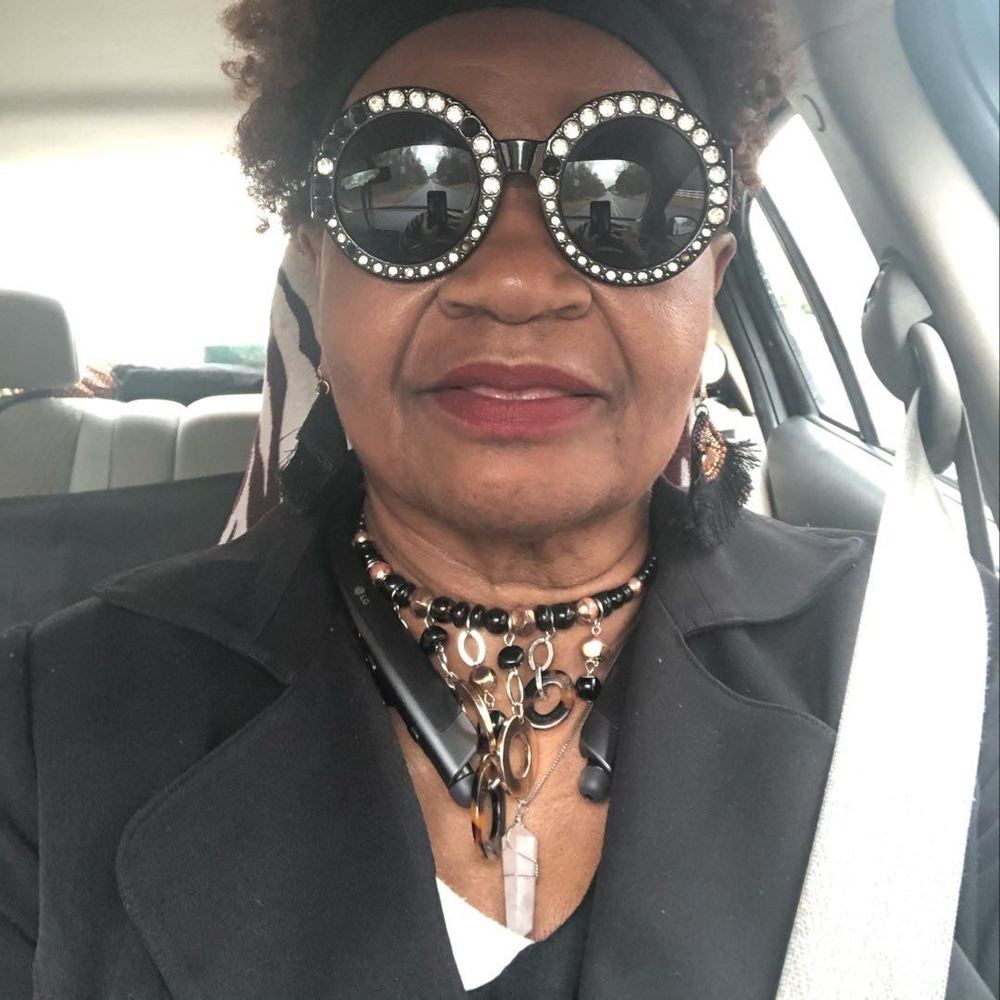 Meet your Posher, Peggy